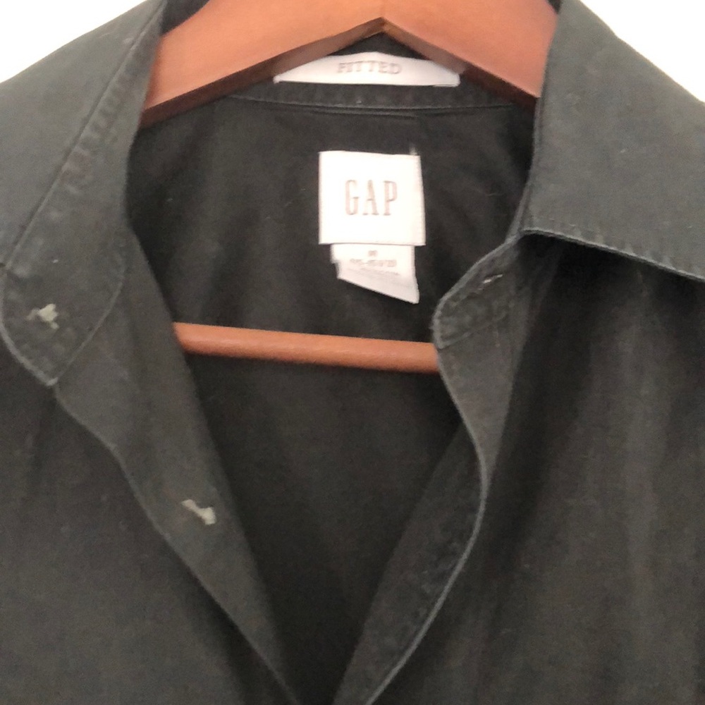 Gap men’s fitted black button down size M - Picture 2 of 3
